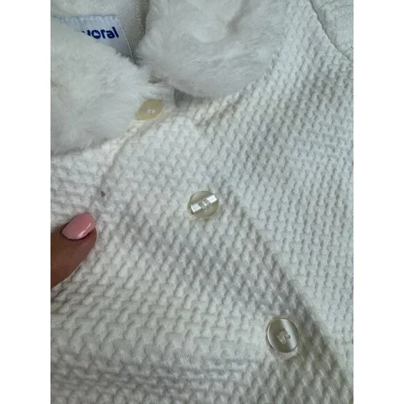 Mayoral Infant Girls White Textured Coat Faux Fur Collar Size 24M - Picture 12 of 16